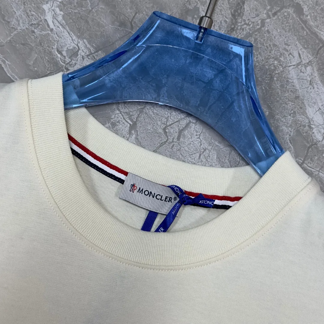 《 ~NFC ~ 》《Moncler~ 》2025New Arrival Quality T , Versatile Quality ！ ‼ 32 250G ‼ ， ， ， ， T 🤪 Sizes：S-M-L-XL-2XL ：Black，White， Same Style